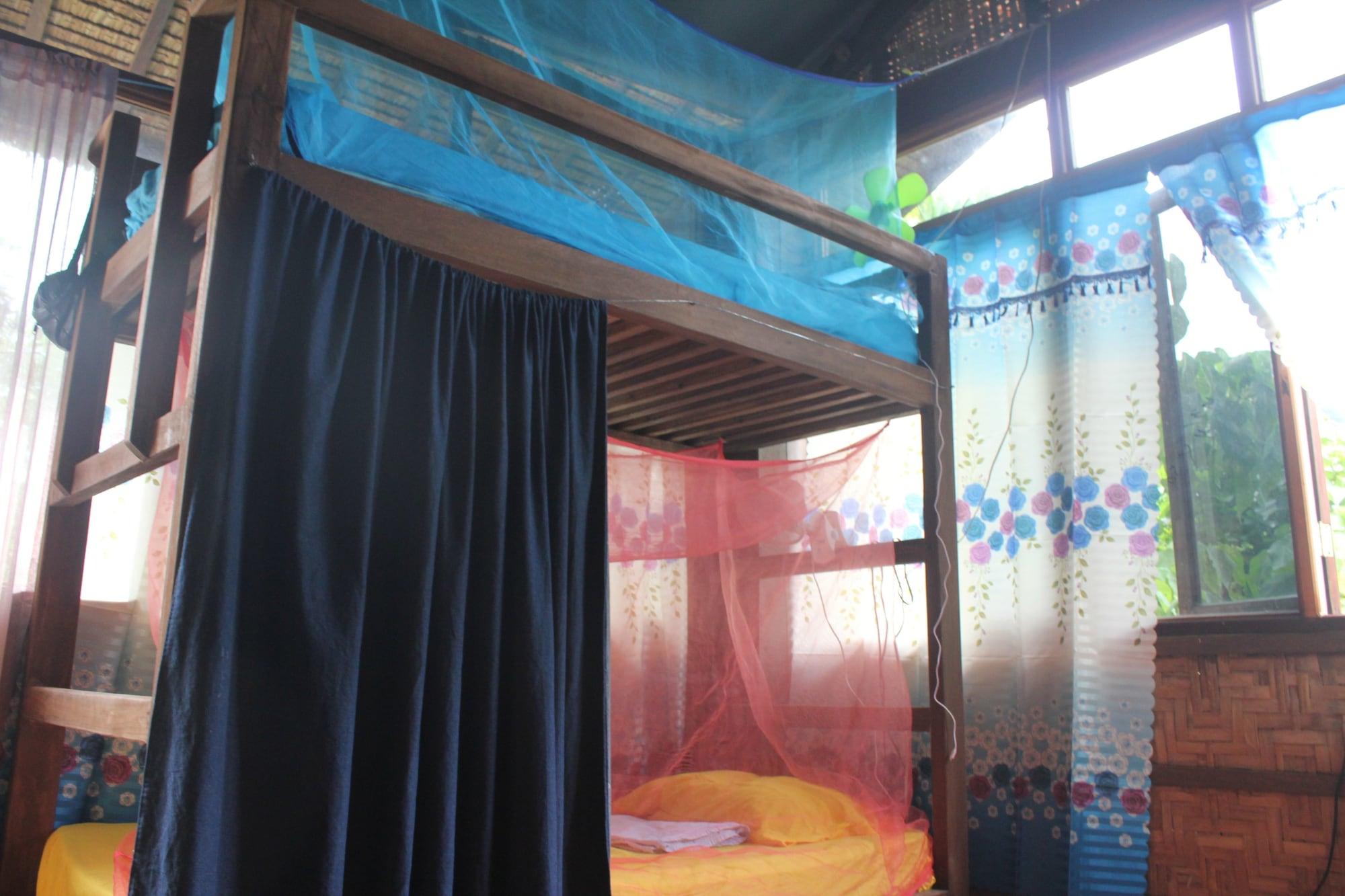 Footprints Homestay (Adults Only) General Luna  Bagian luar foto