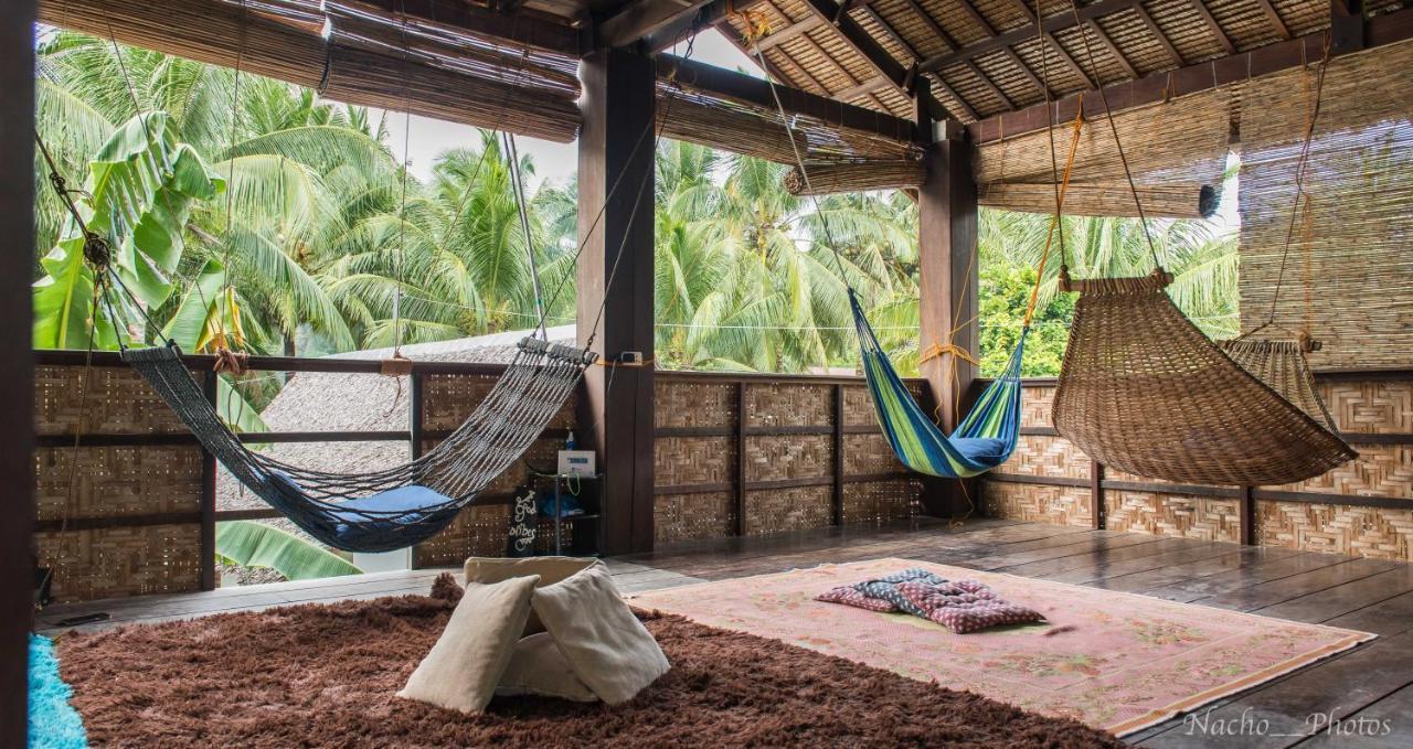 Footprints Homestay (Adults Only) General Luna  Bagian luar foto