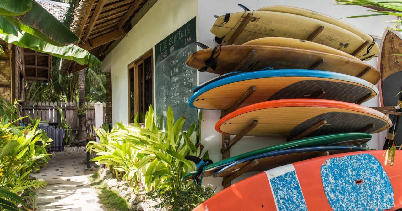 Footprints Homestay (Adults Only) General Luna  Bagian luar foto