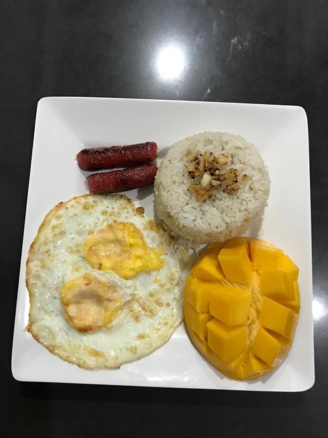 Footprints Homestay (Adults Only) General Luna  Bagian luar foto