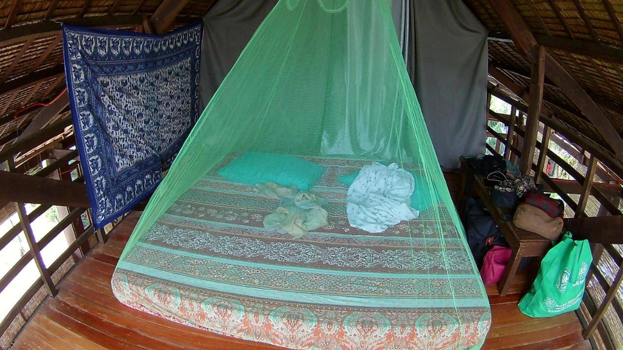 Footprints Homestay (Adults Only) General Luna  Bagian luar foto