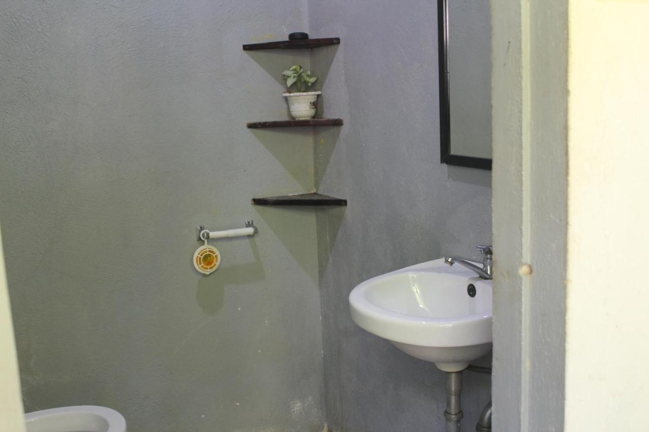 Footprints Homestay (Adults Only) General Luna  Bagian luar foto