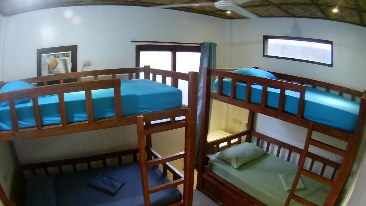 Footprints Homestay (Adults Only) General Luna  Bagian luar foto